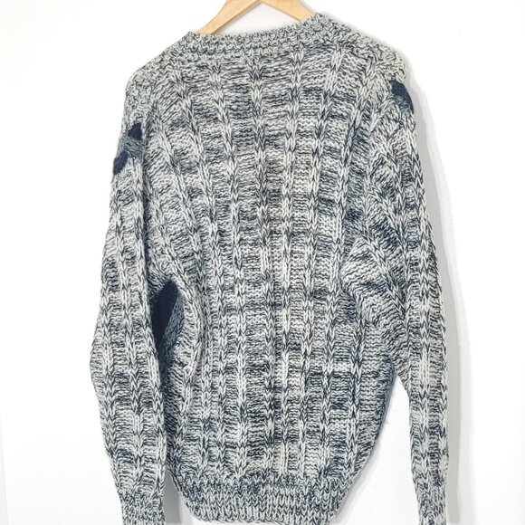 Gioni Designs Vintage Black White V-Neck Cable Knit Cardigan Grandpa Grandma 80s - Picture 2 of 12